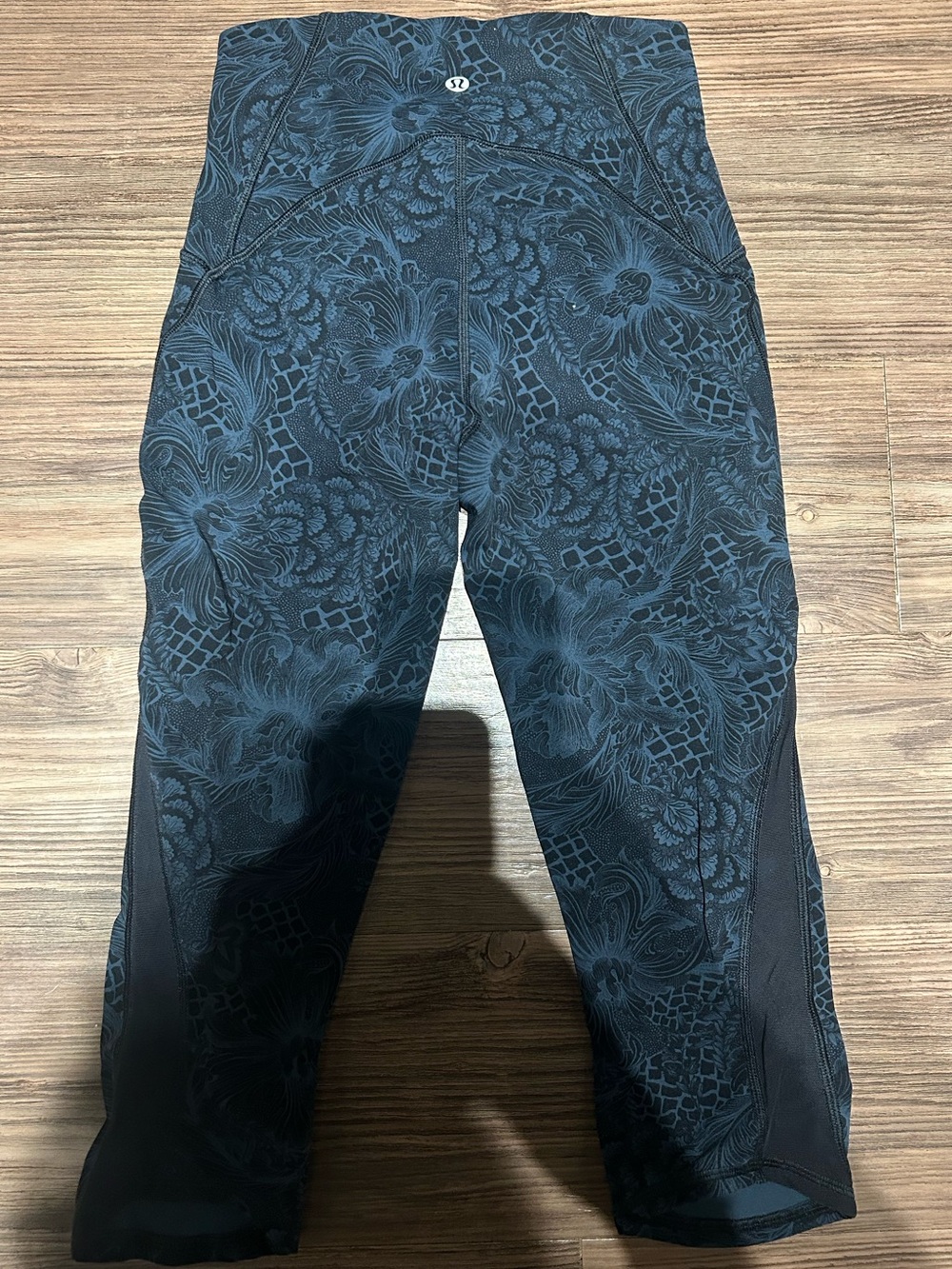 lululemon athletica Black & Dark Blue Floral High-Rise Capri Leggings